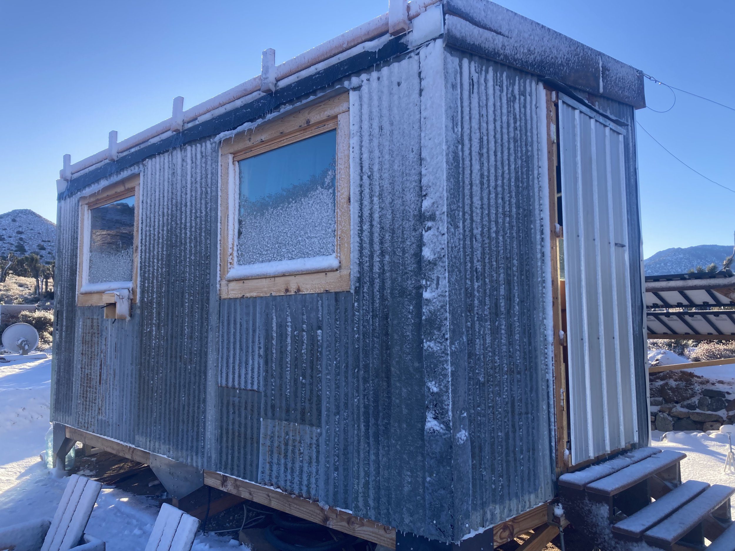 frosty tiny house